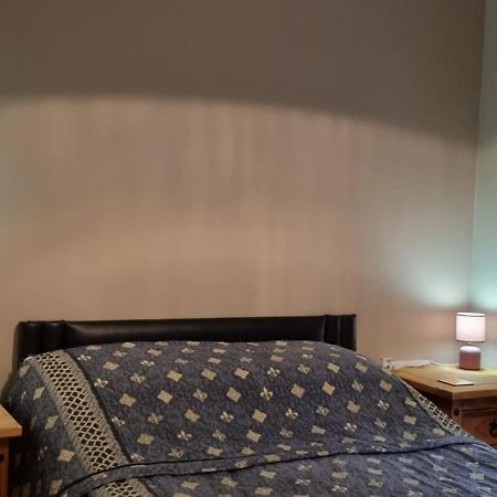 Millhill St Dunfermline Apartment Екстериор снимка